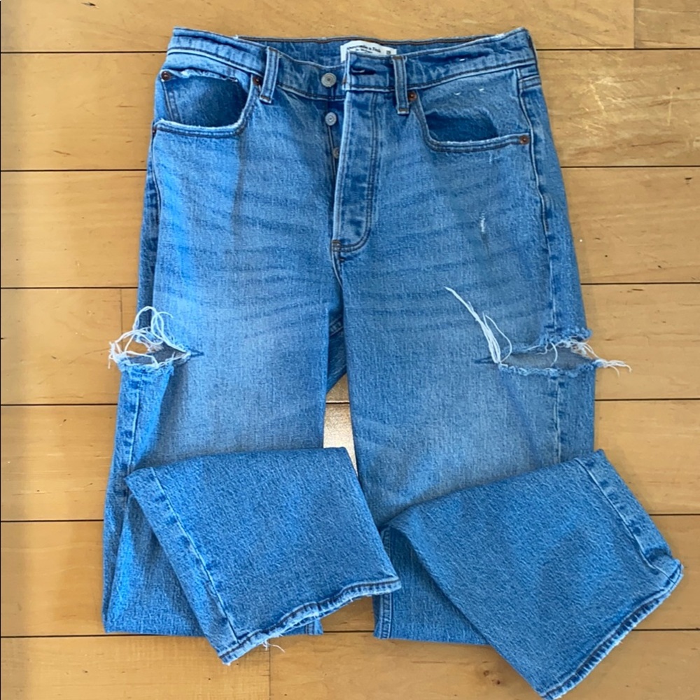 Abercrombie & Fitch Women's Straight Leg Blue Distressed Jeans